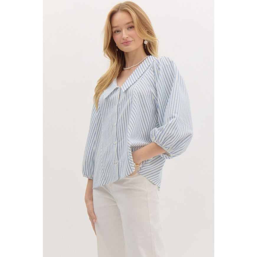 Womens Sweet Doll Shirt With A Notch Lapel And Puff Sleeves